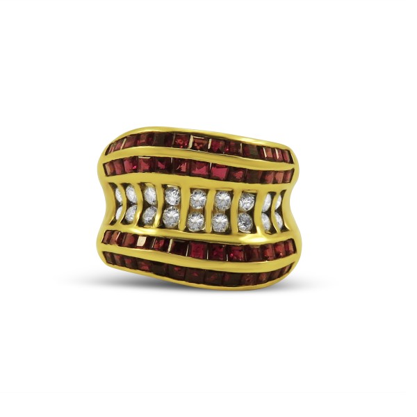 18k Yellow Gold, Diamond and Ruby Ring 